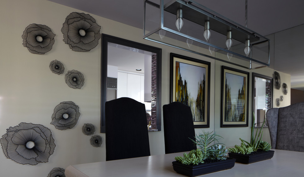04b dining room after with new art